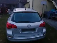 Gebraucht Opel Astra 110 PS (80 kW) 2011 Silber Kombi