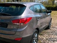 Gebraucht Hyundai ix35 135 PS (99 kW) 2015 Braun SUV