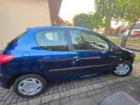 Gebraucht Peugeot 206 75 PS (55 kW) 2002 Blau Kleinwagen