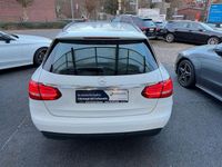 Gebraucht Mercedes C220 170 PS (125 kW) 2016 Weiß Kombi