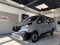 Gebraucht Renault Trafic Authentique 95 PS (69 kW) 2018 Silber Van / Kleinbus