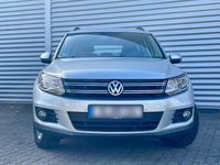 Gebraucht VW Tiguan 125 PS (91 kW) 2013 Grau SUV