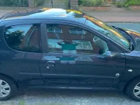 Gebraucht Peugeot 206+ 68 PS (50 kW) 2012 Blau Kleinwagen