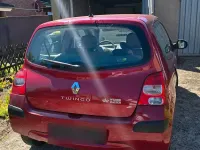 Gebraucht Renault Twingo 58 PS (42 kW) 2009 Rot Kleinwagen