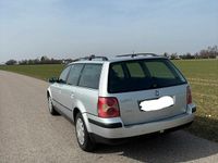 Gebraucht VW Passat 102 PS (75 kW) 2001 Silber Kombi