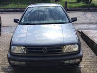 Second-hand VW Vento 90 CP (66 kW) 1995 Gri Berlinǎ