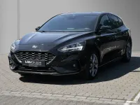 Gebraucht Ford Focus ST-Line X 155 PS (114 kW) 2021 Obsidianschwarz metallic Limousine
