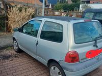 Gebraucht Renault Twingo Authentique 58 PS (42 kW) 2002 Silber Kleinwagen