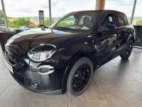 Neu Fiat 600 Sport 145 PS (106 kW) 2026 Schwarz SUV