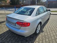 Gebraucht Audi A4 Attraction 160 PS (117 kW) 2008 Eissilber metallic Limousine