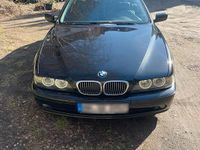 Gebraucht BMW 530 193 PS (141 kW) 2002 Schwarz Kombi