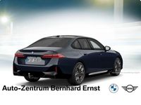 Neu BMW 550e M Sport 489 PS (359 kW) 2026 M carbonschwarz metallic Limousine