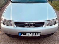 gebraucht Audi A3 1.8 Automatik Ambiente Top gepflrgt