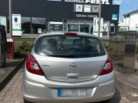 Gebraucht Opel Corsa 80 PS (58 kW) 2007 Silber Kleinwagen