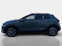 Gebraucht Kia Stonic Platinum 120 PS (88 kW) 2022 Urbangrün/tan orange zweifarblack SUV