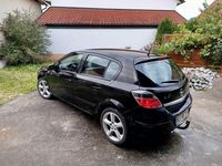 Gebraucht Opel Astra 116 PS (85 kW) 2008 Schwarz Limousine