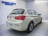 Gebraucht BMW 120 Advantage 184 PS (135 kW) 2018 Alpinweiß Kleinwagen