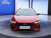 Gebraucht Ford Focus ST-Line X 125 PS (91 kW) 2023 Fantasticrot metallic Kombi