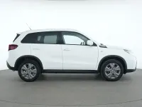 Gebraucht Suzuki Vitara Comfort 102 PS (75 kW) 2025 Weiß SUV