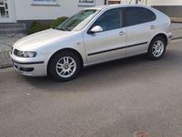 gebraucht Seat Leon 1,6l 105PS 8-fach befreift Schaltwagen