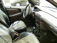 Gebraucht Chrysler Neon 181 PS (133 kW) 1997 Violett metallic Limousine