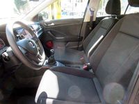 Gebraucht VW T-Roc 116 PS (85 kW) 2019 Grau SUV