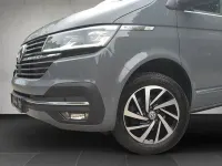 Gebraucht VW Multivan Generation Six 150 PS (110 kW) 2022 Grau Van / Kleinbus