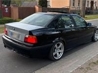 Second-hand BMW 323 192 CP (141 kW) 1996 Berlinǎ