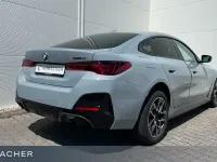 Neu BMW i4 Comfort Edition 250 kW (340 PS) 2026 M brooklyn grau metallic Limousine