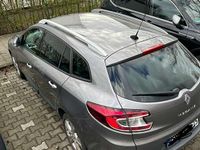 Gebraucht Renault Mégane Dynamique 110 PS (80 kW) 2011 Grau Limousine