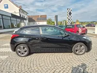 Gebraucht Hyundai i30 99 PS (72 kW) 2014 Phantom black / mic Coupé