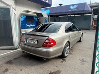 Gebraucht Mercedes E320 204 PS (150 kW) 2003 Silber Limousine