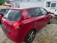 Gebraucht Kia Ceed LX 109 PS (80 kW) 2008 Rot Kleinwagen