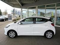 Gebraucht Hyundai i10 Select 67 PS (49 kW) 2019 Weiß Kleinwagen