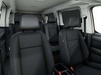 Neu VW Caddy 122 PS (89 kW) 2026 Hellelfenbein r1015 Van / Kleinbus