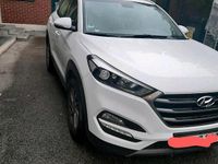 Gebraucht Hyundai Tucson 177 PS (130 kW) 2016 Weiß SUV
