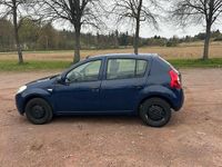 Gebraucht Dacia Sandero 75 PS (55 kW) 2009 Blau Kleinwagen