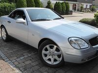 Gebraucht Mercedes SLK230 193 PS (141 kW) 1999 Silber Cabrio