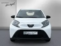 Gebraucht Toyota Aygo X Basis 72 PS (52 kW) 2022 Weiß SUV