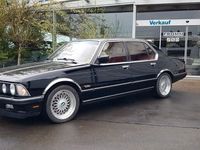 Gebraucht BMW 735 218 PS (160 kW) 1985 Schwarz metallic Limousine