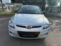 Gebraucht Hyundai i30 109 PS (80 kW) 2009 Silber Limousine