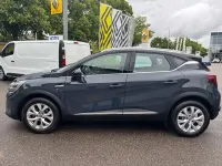 Gebraucht Renault Captur Intens 91 PS (66 kW) 2020 Blue rpe + black gne SUV