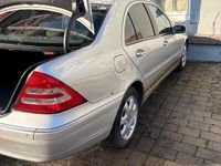Gebraucht Mercedes C200 163 PS (119 kW) 2001 Silber Limousine