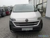 Gebraucht VW T7 170 PS (125 kW) 2025 Light grey metallic Van