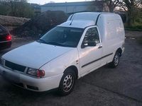 Second-hand VW Caddy 64 CP (47 kW) 2002 Alb Monovolum