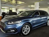 Gebraucht Ford Mondeo Titanium 165 PS (121 kW) 2019 Blau Limousine