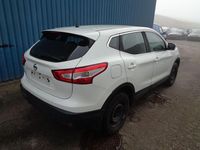 Gebraucht Nissan Qashqai 116 PS (85 kW) 2016 Weiß SUV