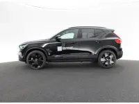 Neu Volvo XC40 Plus 163 PS (119 kW) 2026 Schwarz SUV