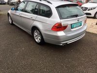 Gebraucht BMW 320 170 PS (125 kW) 2007 Silber Kombi