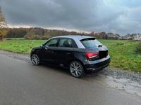 gebraucht Audi A1 Sportback 1.0 TFSI ultra - S-Line Navi Xenon